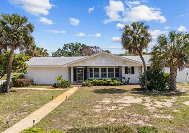 2nd image of 1117 N Lakeshore Blvd, Lake Wales, FL 33853 | MLS# C7525698