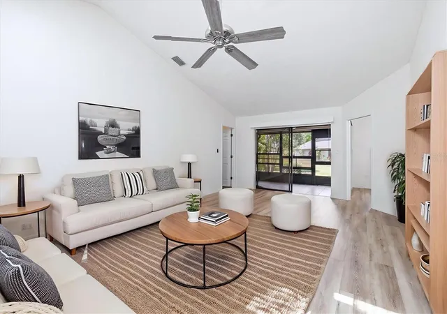 3rd image of 4793 Oak Forest Dr W #46, Sarasota, FL 34231 | MLS# N6144200