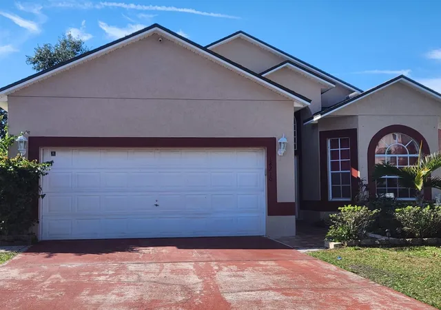 Photo 1 of Single family home for sale at 12210 Hatfield Ct, Orlando, FL 32837 | MLS# O6404479 | Listing updated on 2026-05-14