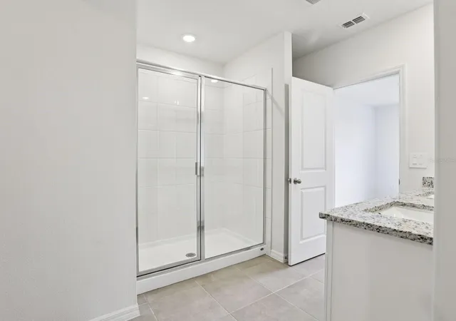Homes for sale in Auburndale, FL | 1785 Forest Run Ln, Auburndale, FL 33823 | MLS# TB8504645