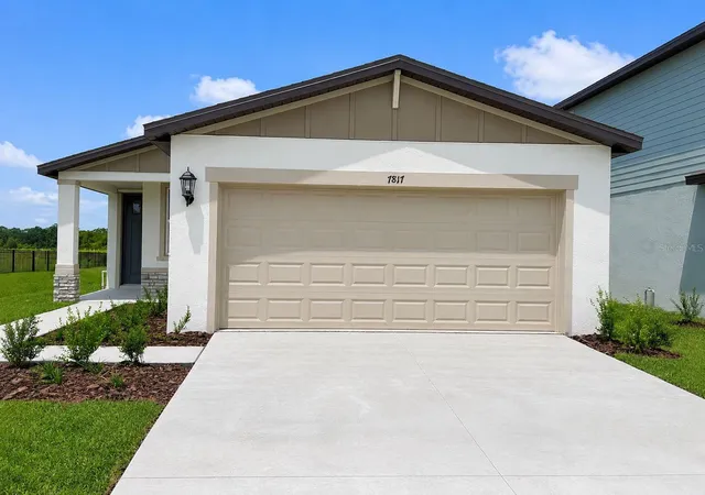 Photo 1 of Single family home for sale at 7817 Gilchrist Springs Dr, Parrish, FL 34219 | MLS# TB8504675 | Listing updated on 2026-10-28