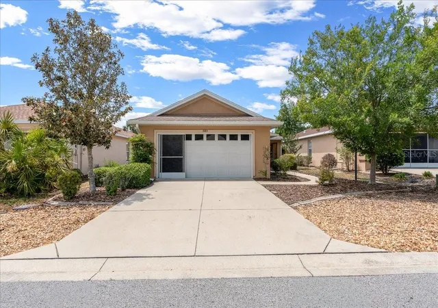 3rd image of 9183 Sw 102Nd Cir, Ocala, FL 34481 | MLS# OM724015