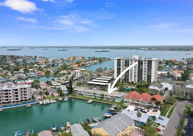 3rd image of 400 Larboard Way #103, Clearwater Beach, FL 33767 | MLS# TB8504689