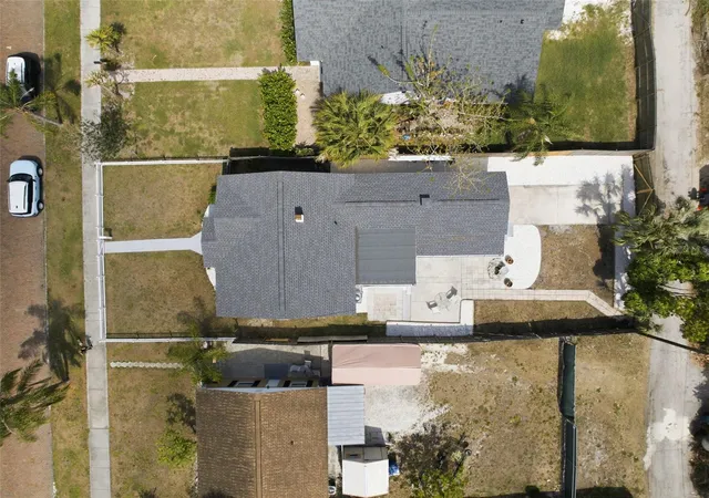 Photo 1 of Single family home for sale at 4120 Burlington Ave N, Saint Petersburg, FL 33713 | MLS# TB8504703 | Listing updated on 2026-08-31