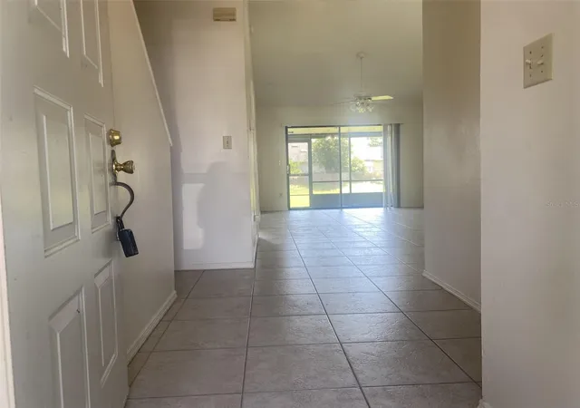 Photo 2 of Townhouse for sale at 42 Pine Is Cir, Kissimmee, FL 34743 | MLS# S5149128 | Listing updated on 2026-08-11