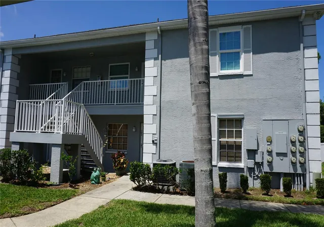 3rd image of 7713 Hillside Ct #203, Hudson, FL 34667 | MLS# W7885437