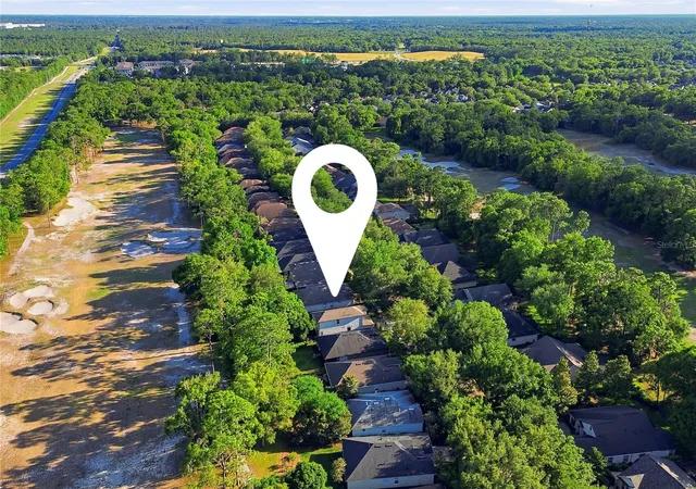 2nd image of 423 Victoria Hills Dr, Deland, FL 32724 | MLS# V4948883
