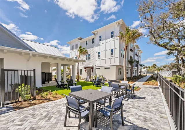 33rd image of 2111 Tidewatch Loop, New Smyrna Beach, FL 32169 | MLS# O6404523