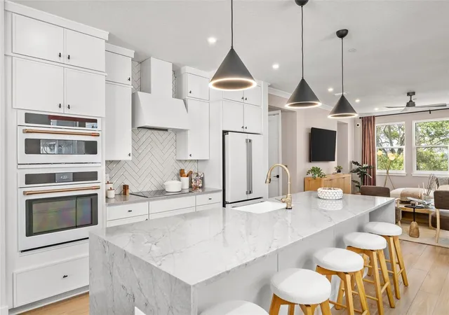 5th image of 2111 Tidewatch Loop, New Smyrna Beach, FL 32169 | MLS# O6404523