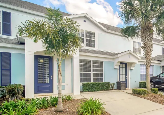 Photo 1 of Townhouse for sale at 2545 Renshaw St, Kissimmee, FL 34747 | MLS# O6404535 | Listing updated on 2026-09-29