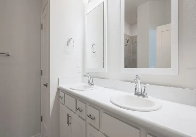 9th image of 1536 Otter Woods Ln, Auburndale, FL 33823 | MLS# L4961594
