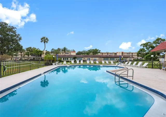 2nd image of 12200 Vonn Rd #6B, Largo, FL 33774 | MLS# TB8504769