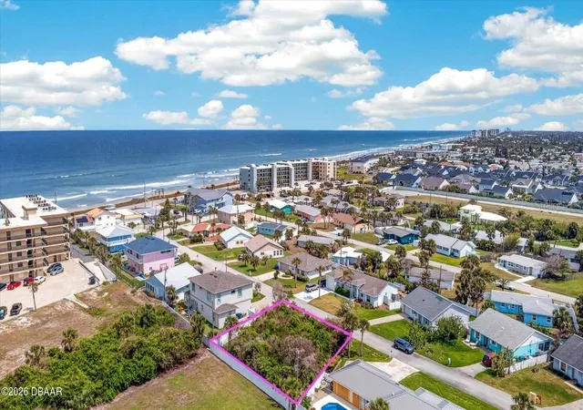 1st image of 28 Ocean Breeze Cir, Ormond Beach, FL 32176 | MLS# V4948886