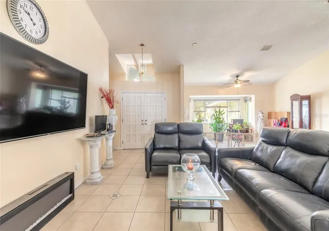 Homes for sale in Palm Coast, FL | 50 Florida Park Dr, Palm Coast, FL 32137 | MLS# V4948888