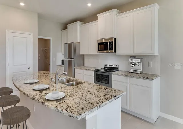 2nd image of 4327 Fence Row Ct, Bradenton, FL 34211 | MLS# A4692421