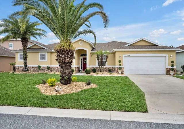 Photo 2 of Single family home for sale at 4946 Ne 124th Road, Oxford, FL 34484 | MLS# G5111916 | Listing updated on 2026-09-12
