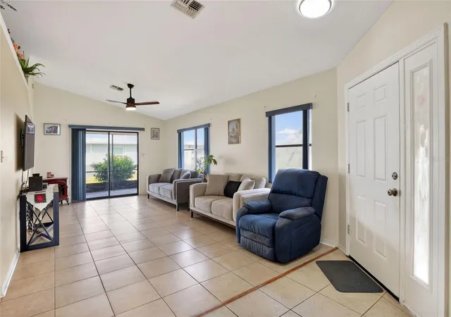 Photo 2 of Single family home for sale at 6264 Peacock Run, Lakeland, FL 33809 | MLS# L4961601 | Listing updated on 2026-08-18
