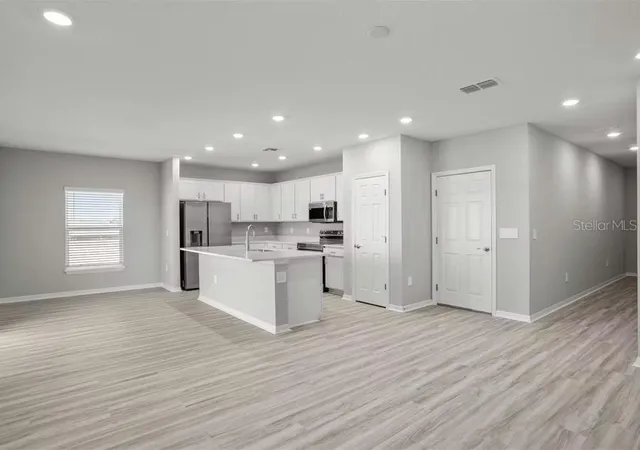 5th image of 5121 Sylas Jax Ave, Winter Haven, FL 33884 | MLS# L4961604