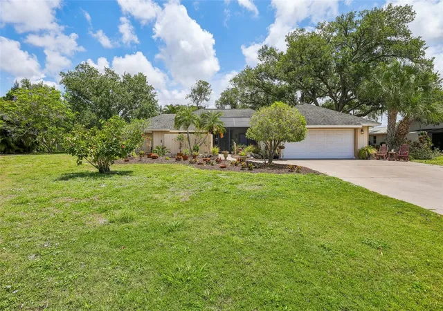 Single family home for sale at 3757 Countryside Rd, SARASOTA, FL 34233 | MLS# A4692427