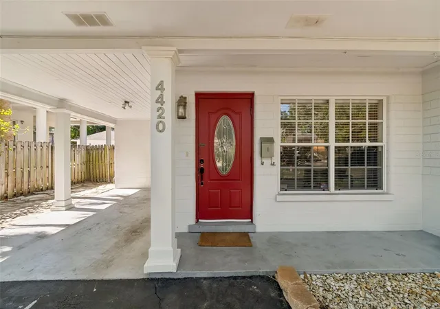 Homes for sale in Tampa, FL | 4420 W San Carlos St, Tampa, FL 33629 | MLS# TB8504830