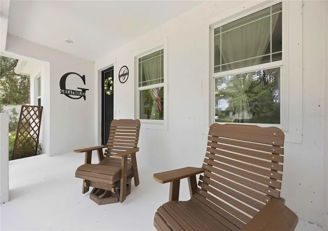 Homes for sale in Lakeland, FL | 1211 Hollywood Ln, Lakeland, FL 33809 | MLS# D6147340