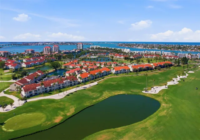 Listing Photo 2 - Condo for sale in building located at 6151 Bahia Del Mar Blvd, ST PETERSBURG, FL 33715 - Unit #123
