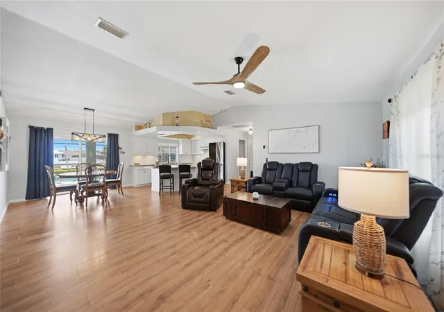 Homes for sale in Cape Coral, FL | 515 Gleason Pkwy, Cape Coral, FL 33914 | MLS# D6147342