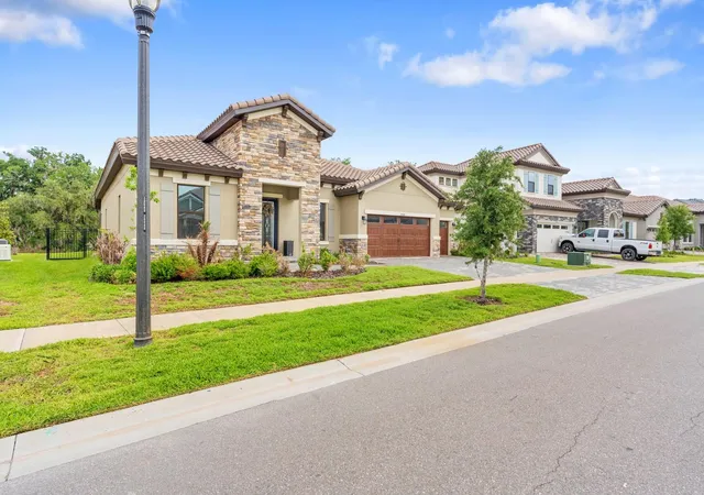 5th image of 14544 Swiss Bridge Dr, Lithia, FL 33547 | MLS# TB8504930