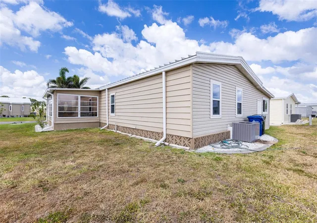 Photo 4 of Manufactured home for sale at 622 La Sala, North Port, FL 34287 | MLS# A4692467 | Listing updated on 2026-07-15