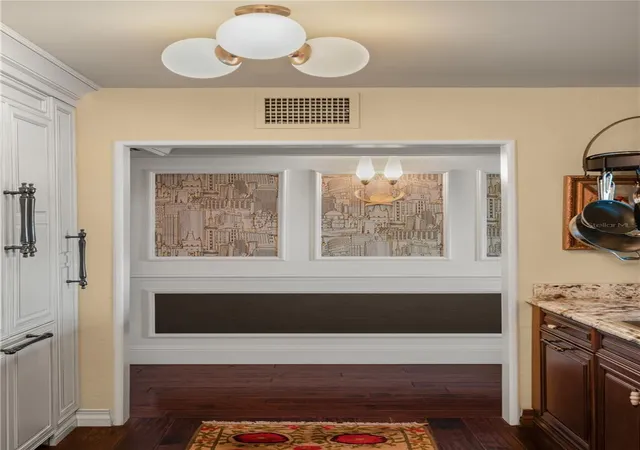 Listing Photo 4 - Condo for sale in building located at 269 E Canton Ave, Winter Park, FL 32789 - Unit #269