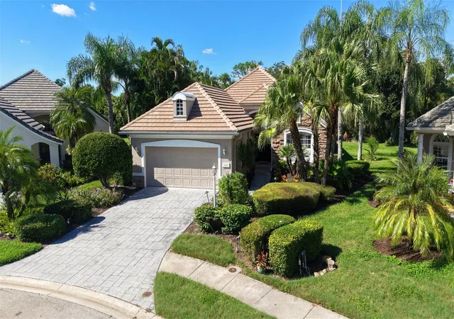 Photo 3 of Single family home for sale at 6609 Pebble Beach Way, Lakewood Ranch, FL 34202 | MLS# A4692481 | Listing updated on 2026-10-22