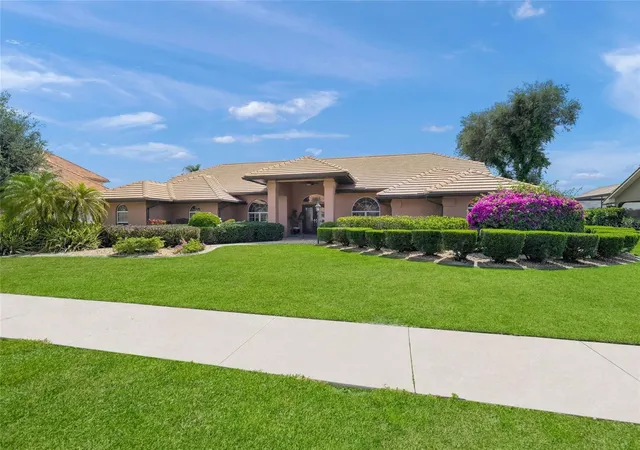 Photo 3 of Single family home for sale at 8838 Wild Dunes Dr, Sarasota, FL 34241 | MLS# A4692498 | Listing updated on 2026-09-16