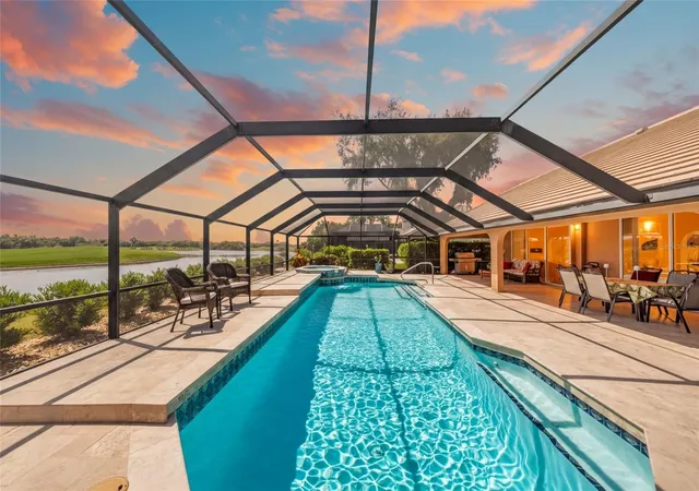 Photo 4 of Single family home for sale at 8838 Wild Dunes Dr, Sarasota, FL 34241 | MLS# A4692498 | Listing updated on 2026-09-16