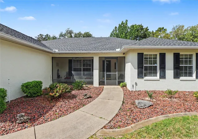 4th image of 10908 Sw 53Rd Cir, Ocala, FL 34476 | MLS# OM724048