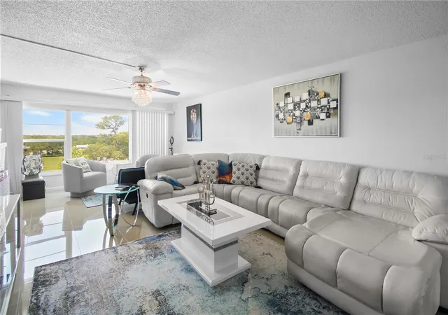 Photo 4 of Condo for sale at 225 Country Clb Dr #1604, Largo, FL 33771 | MLS# TB8504995 | Listing updated on 2026-09-27