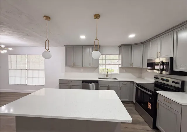 Homes for sale in Gainesville, FL | 3725 Nw 8th Ave, Gainesville, FL 32605 | MLS# O6404738