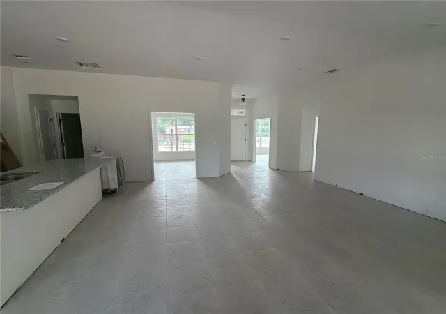 Photo 4 of Single family home for sale at 16832 SE 23rd Avenue, Summerfield, FL 34491 | MLS# OM724053 | Listing updated on 2026-08-30