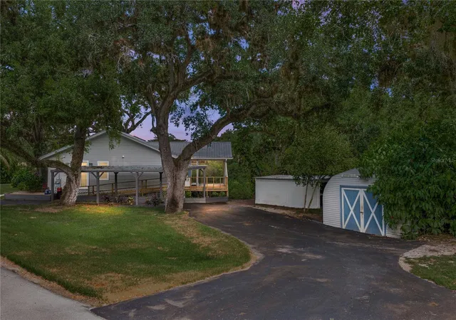 3rd image of 975 Caloosa Estates Dr, Labelle, FL 33935 | MLS# TB8505014