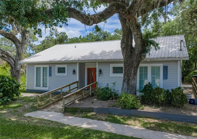5th image of 975 Caloosa Estates Dr, Labelle, FL 33935 | MLS# TB8505014
