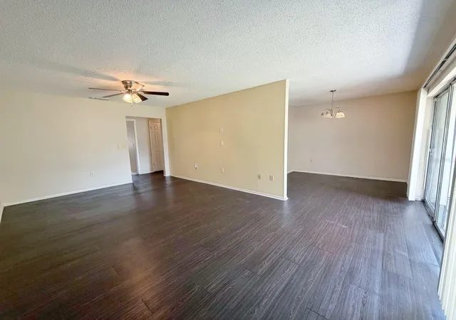 Homes for sale in Orlando, FL | 4309 S Semoran Blvd #4, Orlando, FL 32822 | MLS# O6404757