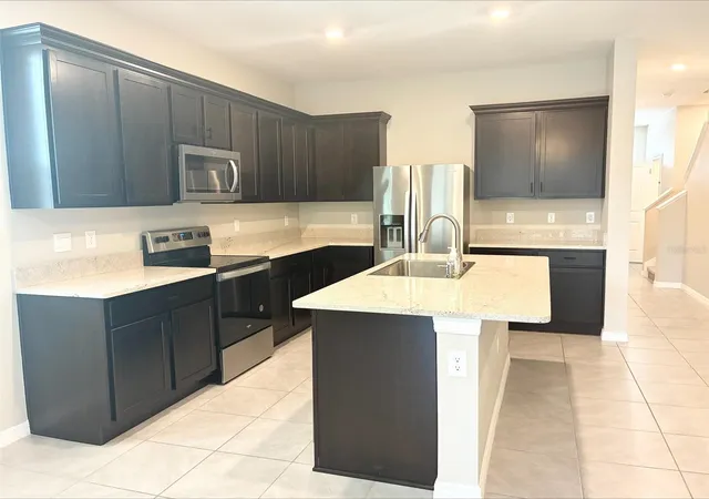 4th image of 2908 Evergreen Elm Pass, Wesley Chapel, FL 33543 | MLS# TB8505022
