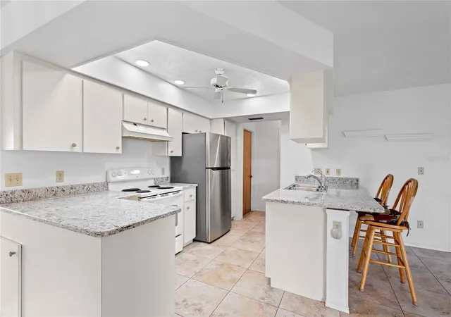 5th image of 420 Duke Rd, Venice, FL 34293 | MLS# A4692524