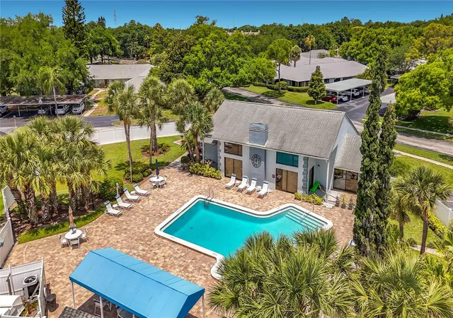 2nd image of 2733 Countryside Blvd, CLEARWATER, FL 33761
