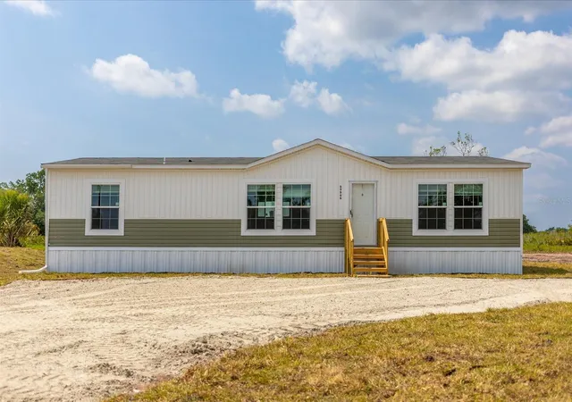 Photo 3 of Manufactured home for sale at 20968 Nw 264th Street, Okeechobee, FL 34972 | MLS# A4692526 | Listing updated on 2026-08-24