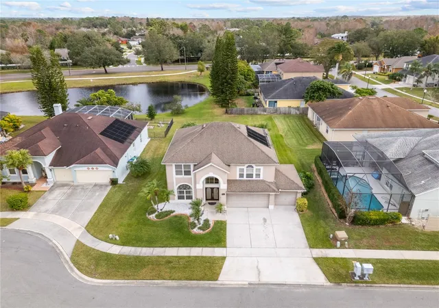 2nd image of 617 Lakescape Ct, Orlando, FL 32828 | MLS# S5149206