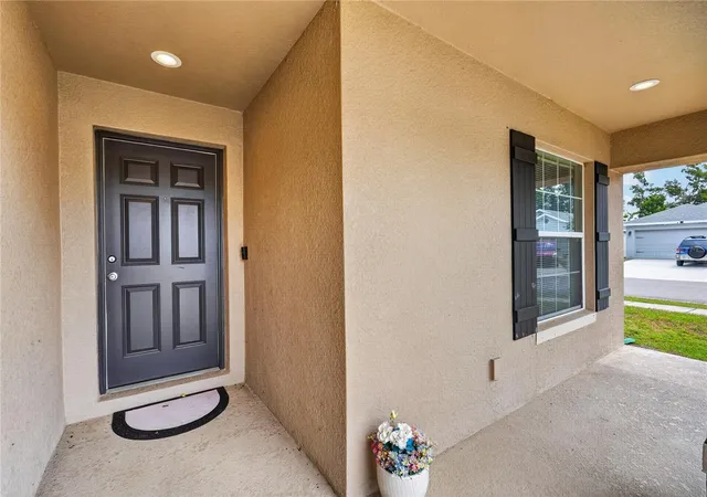 3rd image of 243 Sandestin Dr, Haines City, FL 33844 | MLS# S5149209