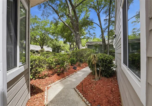 Homes for sale in Newberry, FL | 829 Nw 124Th Dr, Newberry, FL 32669 | MLS# GC540073