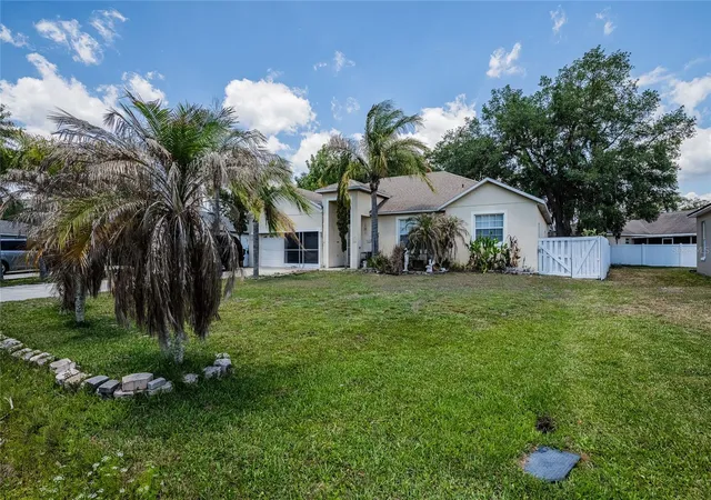 Homes for sale in Kissimmee, FL | 427 Lark Ct, Kissimmee, FL 34759 | MLS# TB8505126