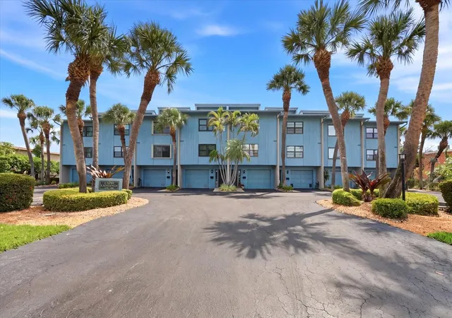 Photo 2 of Townhouse for sale at 11835 3rd Street E, Treasure Island, FL 33706 | MLS# TB8505131 | Listing updated on 2026-09-12