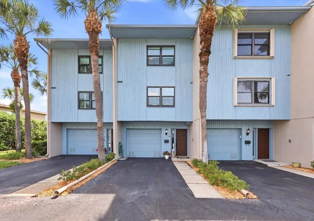 Photo 3 of Townhouse for sale at 11835 3rd Street E, Treasure Island, FL 33706 | MLS# TB8505131 | Listing updated on 2026-09-12